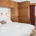With Ski-in Ski-out Access And Fireplace Lenzerheide